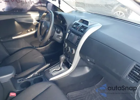 2013 Toyota Corolla S z USA, uszkodzony, nr VIN 2T1BU4EEXDC102801